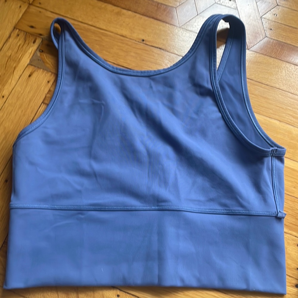 Lululemon power pivot tank
